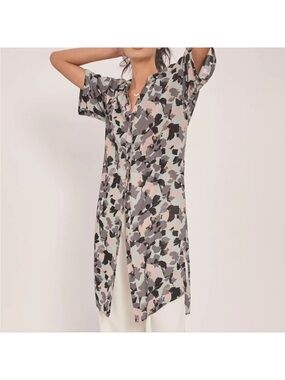Anthropologie Maeve Rita Floral-Print Tunic in Pink and Gray